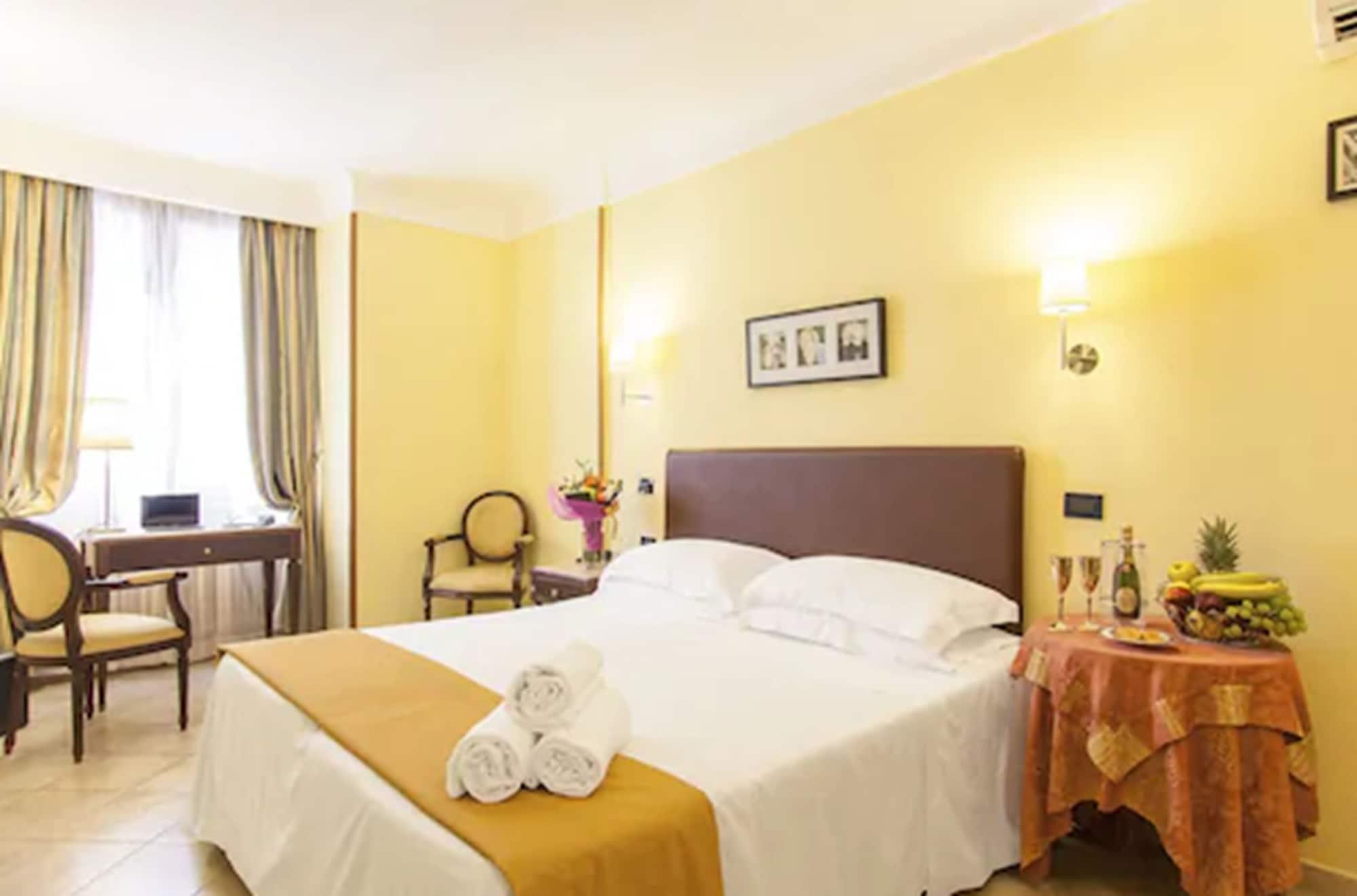 Hotel Tuscolana Rome Luaran gambar