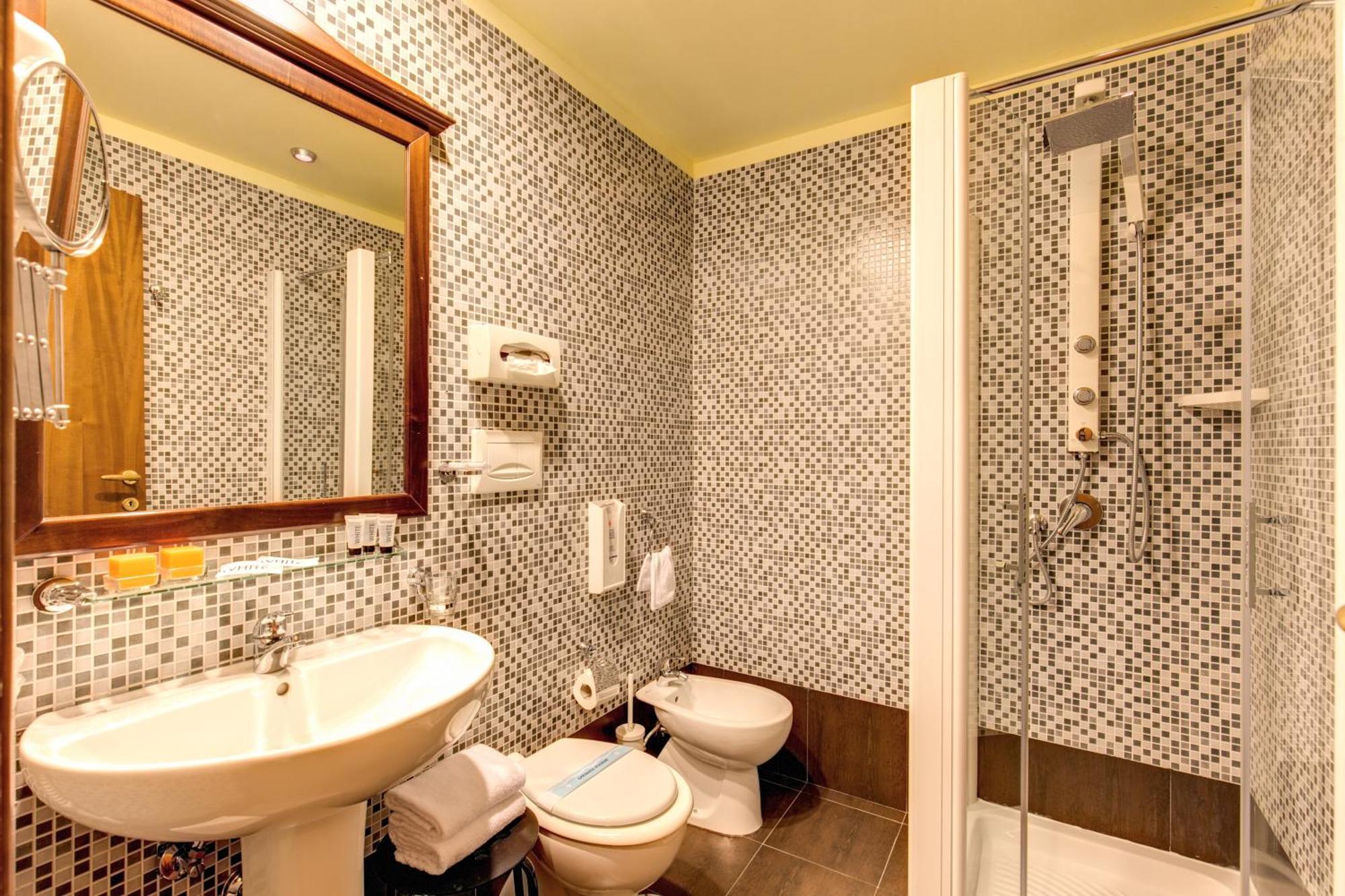 Hotel Tuscolana Rome Bilik gambar