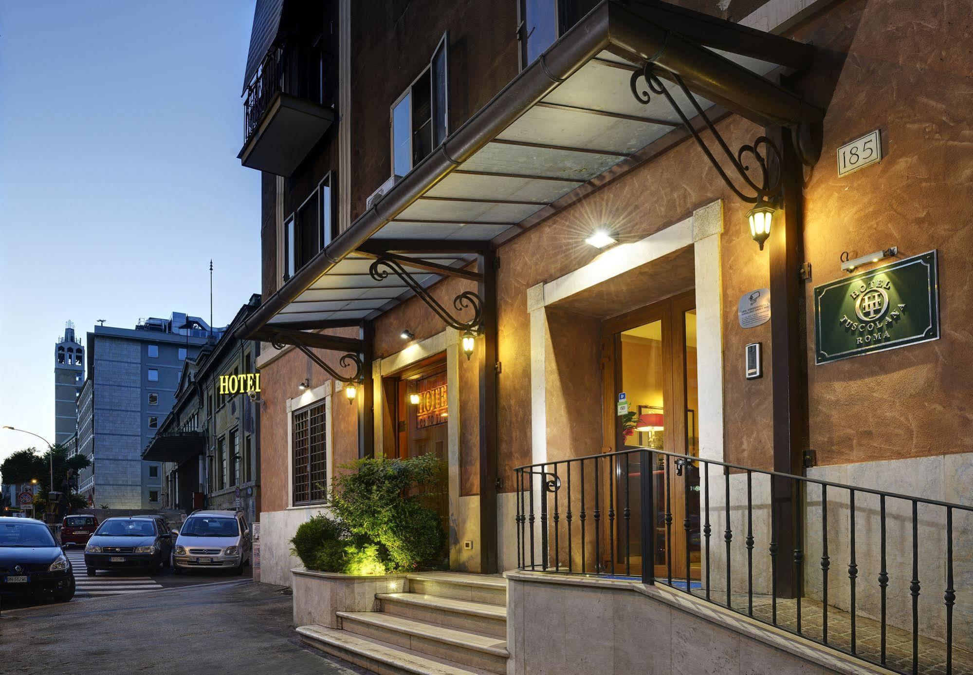 Hotel Tuscolana Rome Luaran gambar