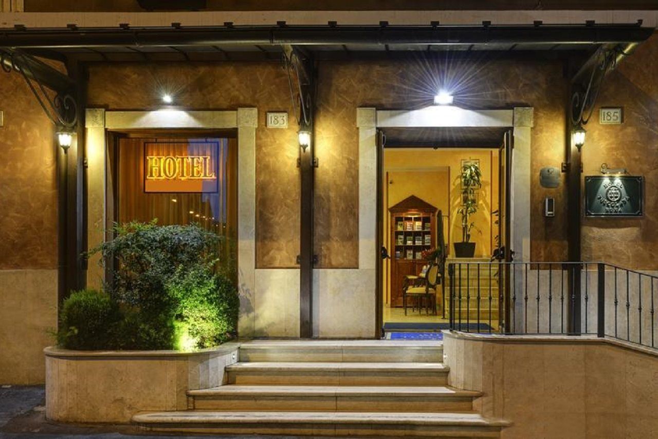 Hotel Tuscolana Rome Luaran gambar